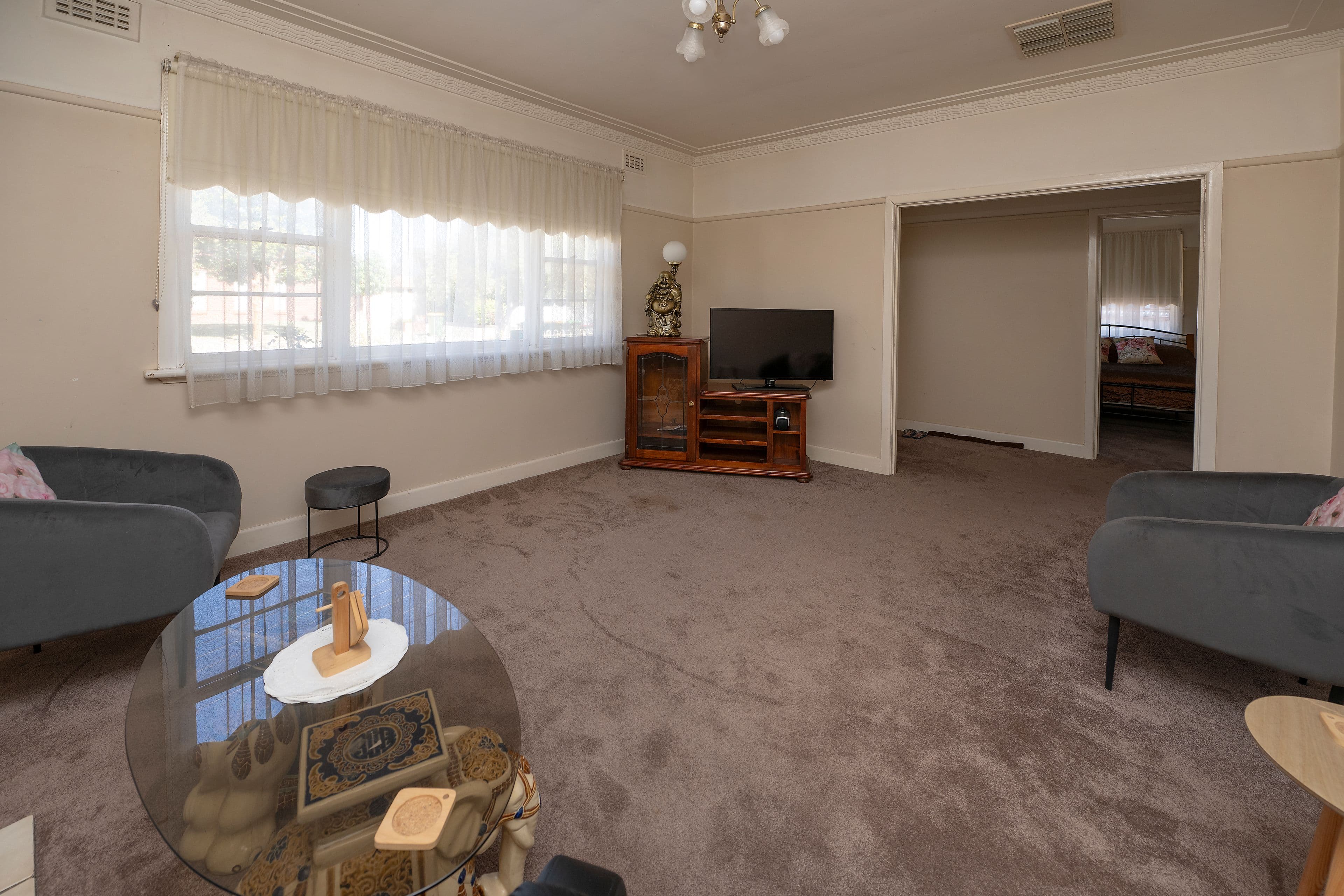 36 Burton Street, Swan Hill VIC 3585, Swan Hill - Thumbnail 2
