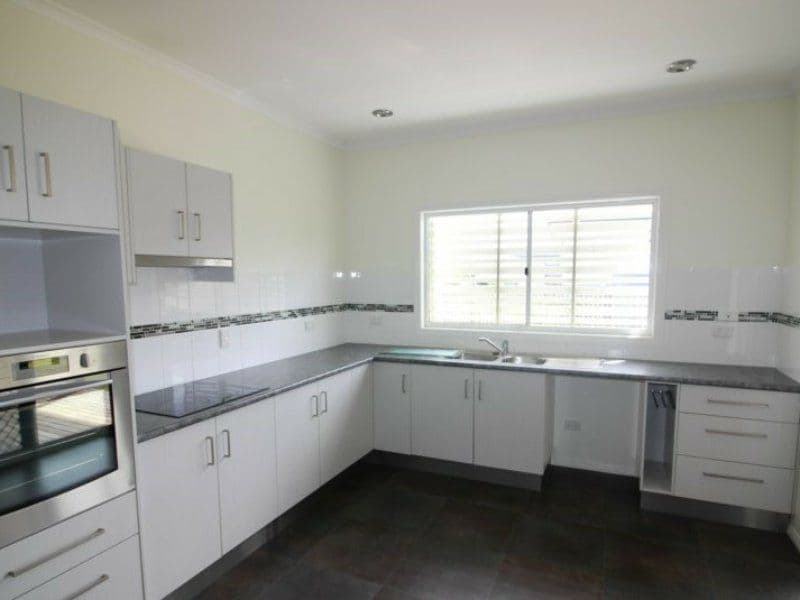 18 Horton Street, Biggenden QLD 4621, Biggenden - Thumbnail 3