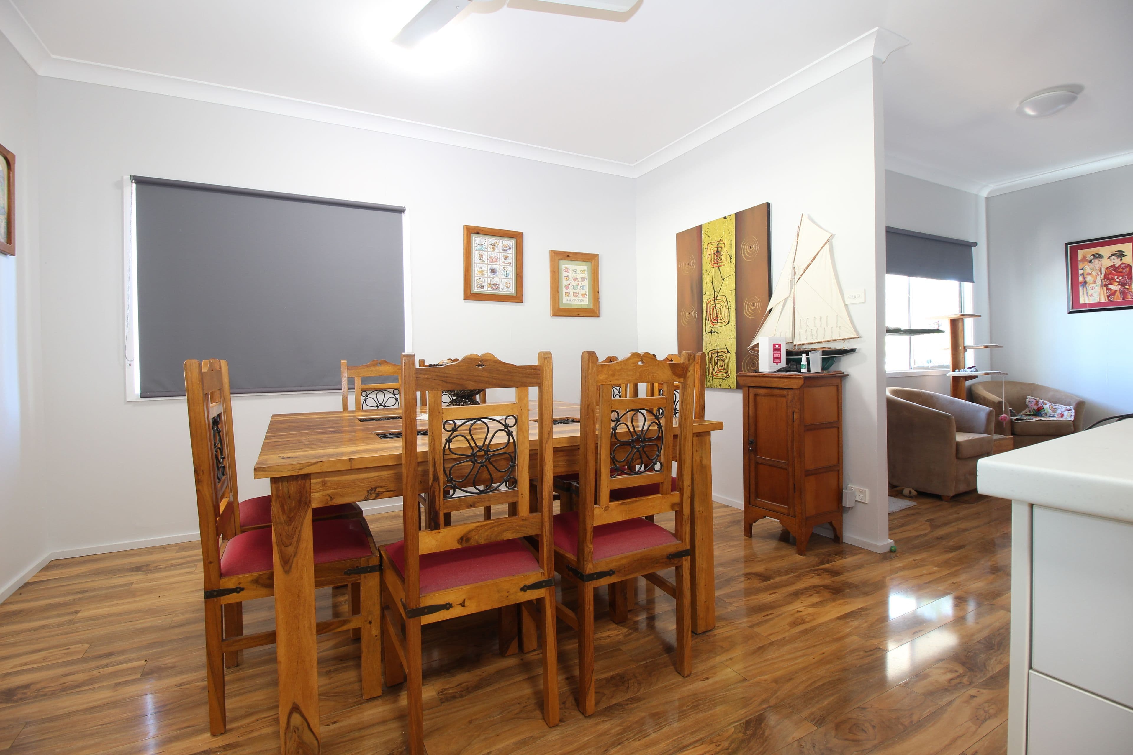 121 Harris Street, Emerald QLD 4720, Emerald - Thumbnail 5