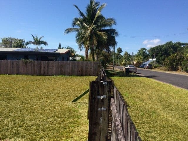 18 Holland Street, WONGALING BEACH QLD 4852, Wongaling Beach - Thumbnail 4