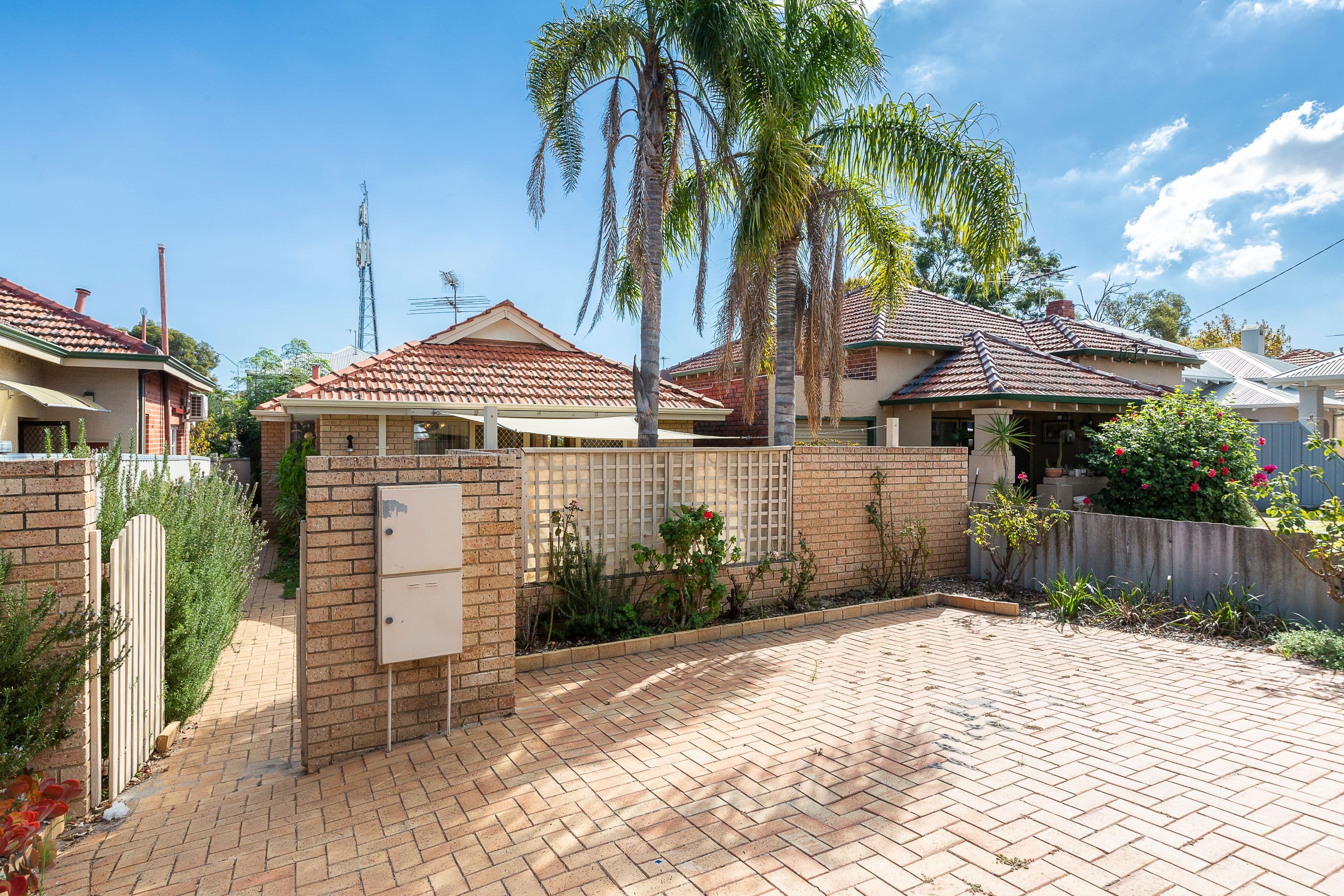 17A Sasse Avenue, Mount Hawthorn WA 6016, Mount Hawthorn - Thumbnail 4