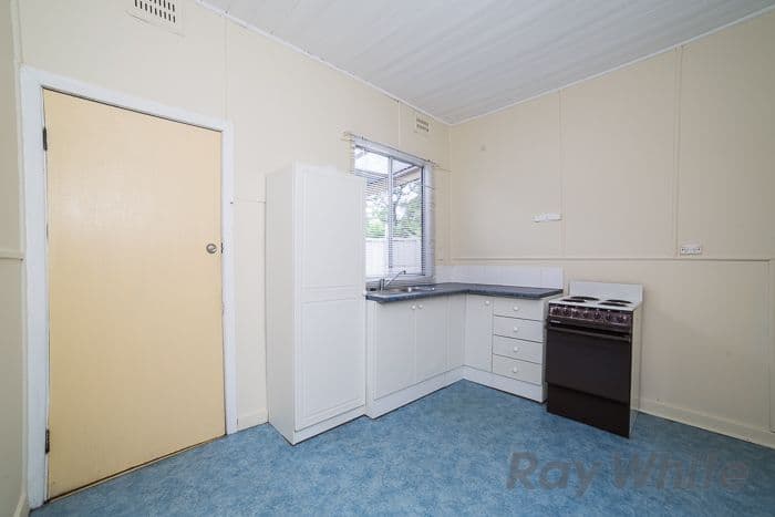 32 Albert Street, North Lambton NSW 2299, North Lambton - Thumbnail 4