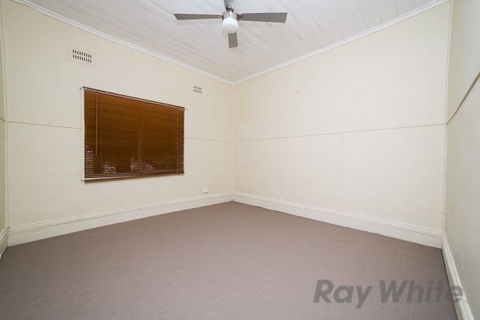 32 Albert Street, North Lambton NSW 2299, North Lambton - Thumbnail 6
