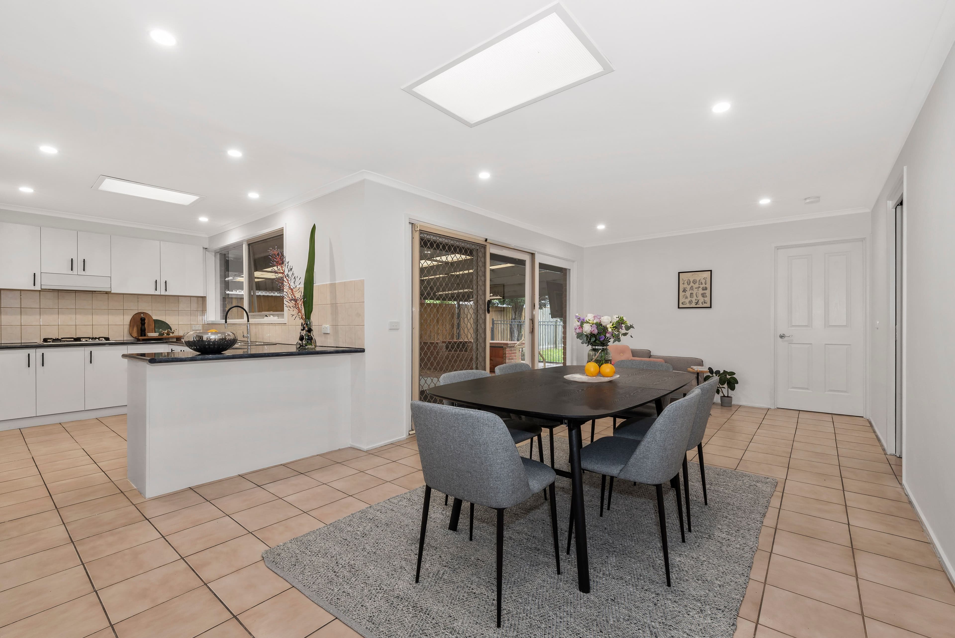9 Leah Court, Rowville VIC 3178, Rowville - Thumbnail 3