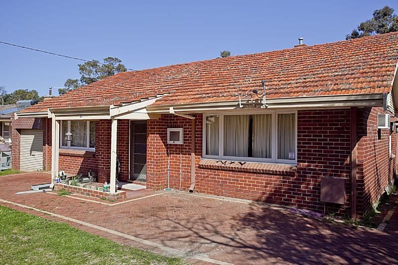 67 Temby Avenue, KALAMUNDA WA 6076, Kalamunda - Thumbnail 2