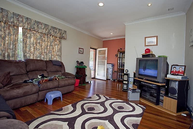 67 Temby Avenue, KALAMUNDA WA 6076, Kalamunda - Thumbnail 4