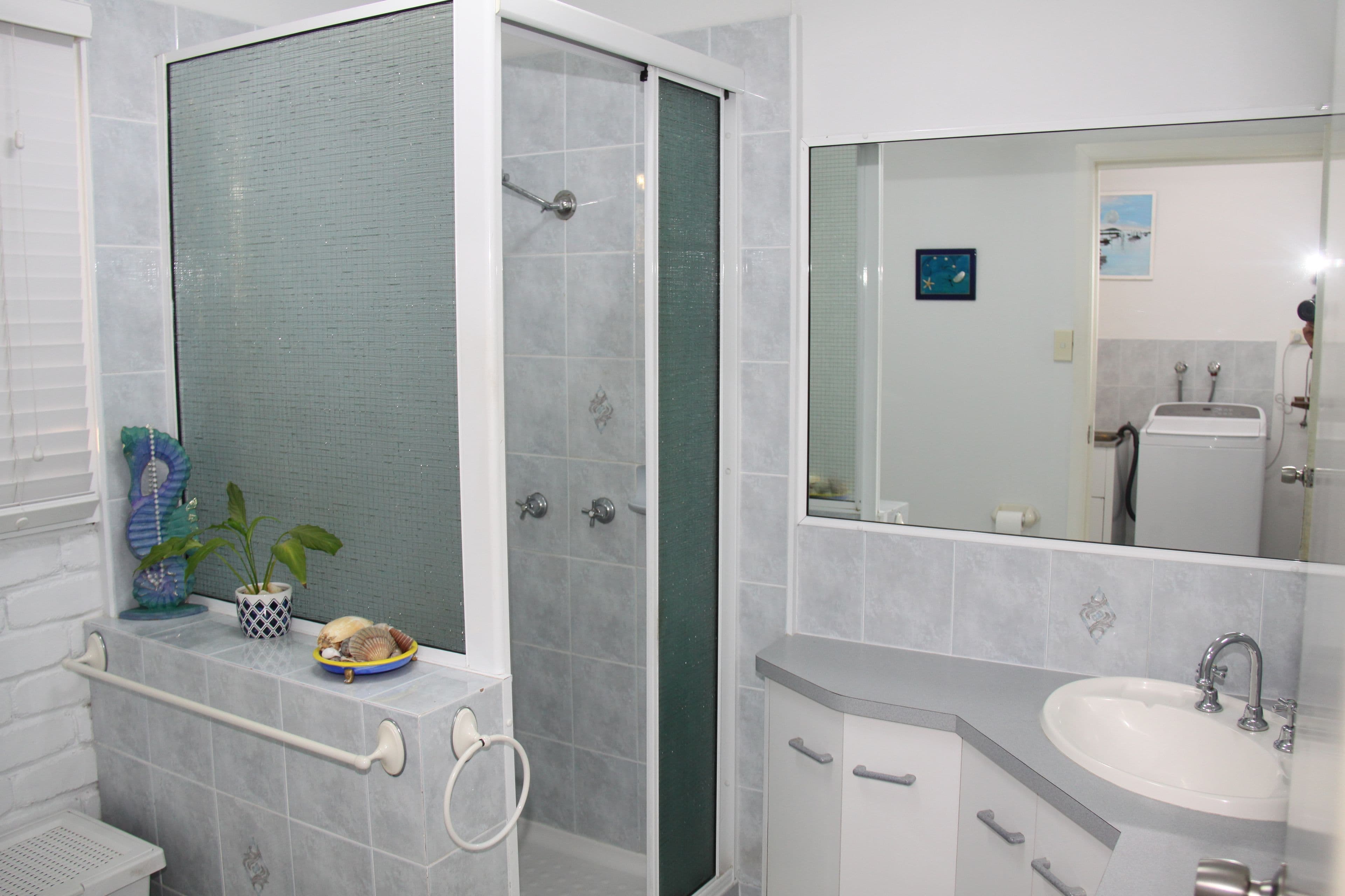 86 Booth Avenue, Tannum Sands QLD 4680, Tannum Sands - Thumbnail 7