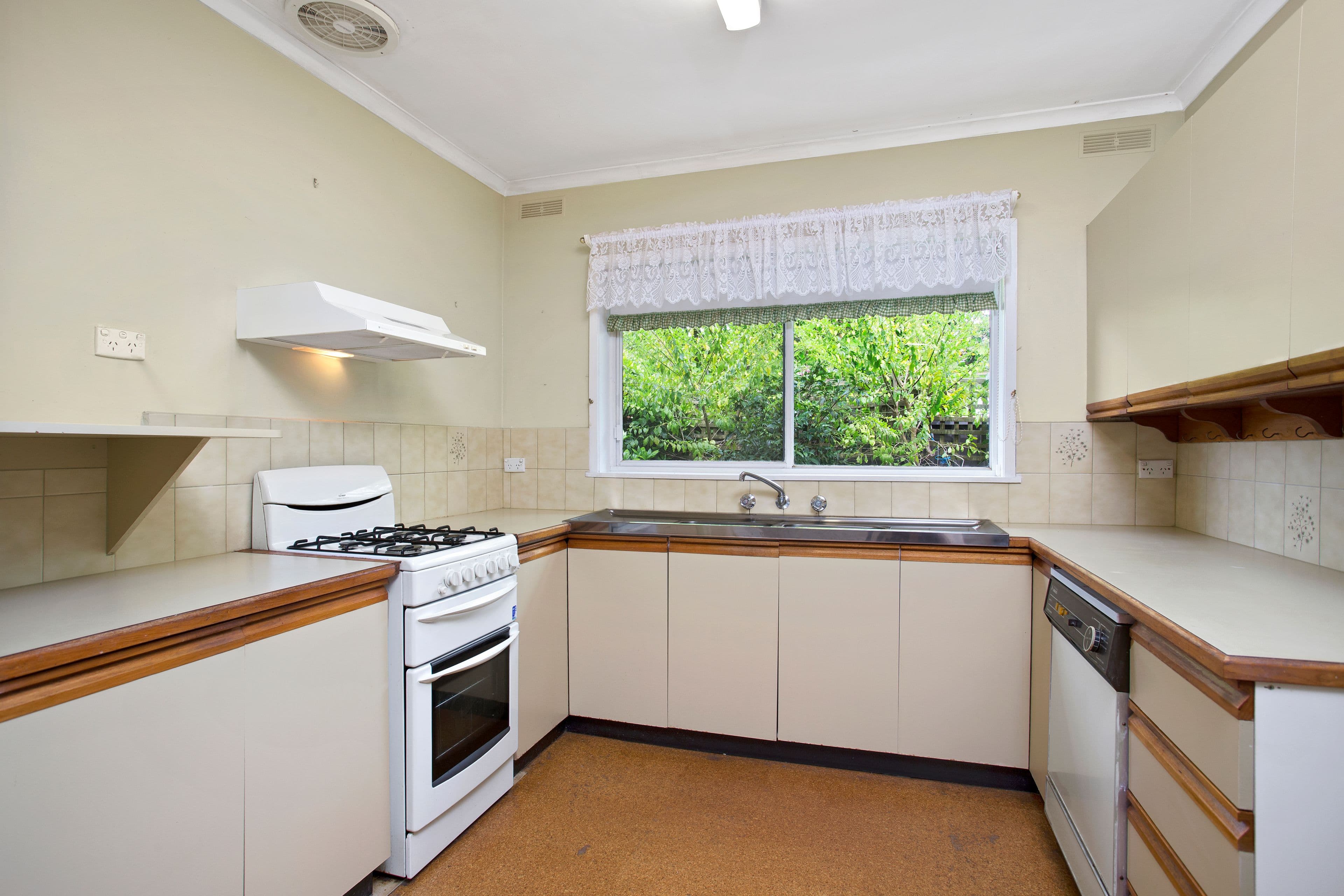 6 Huon Creek Road, Wodonga VIC 3690, Wodonga - Thumbnail 3