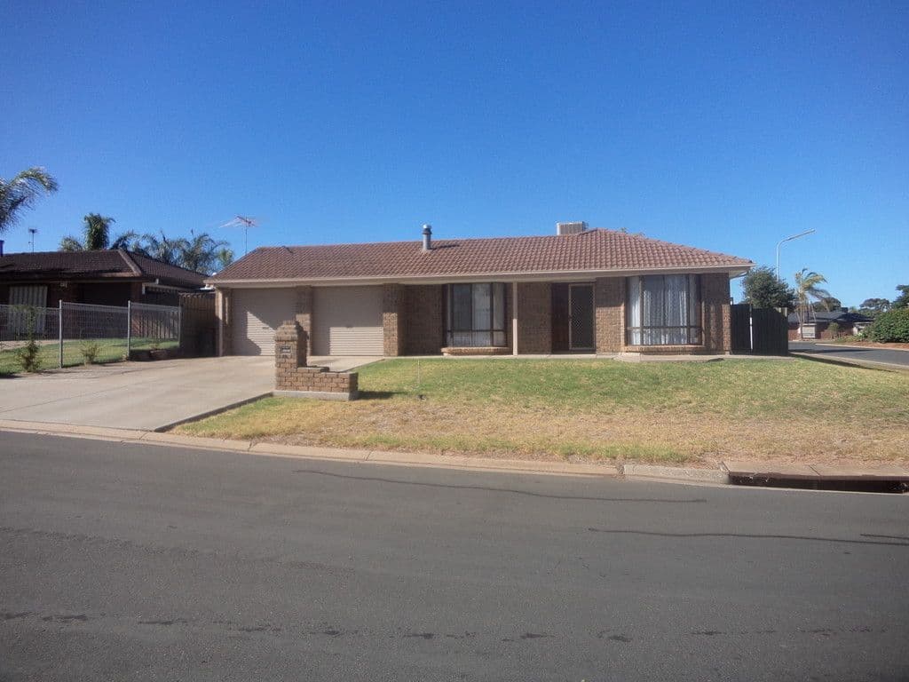 49 Olinda Street, Craigmore SA 5114, Craigmore - Image 1