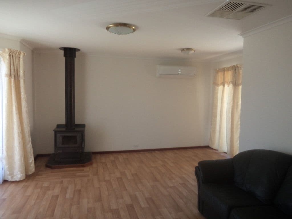 49 Olinda Street, Craigmore SA 5114, Craigmore - Thumbnail 2