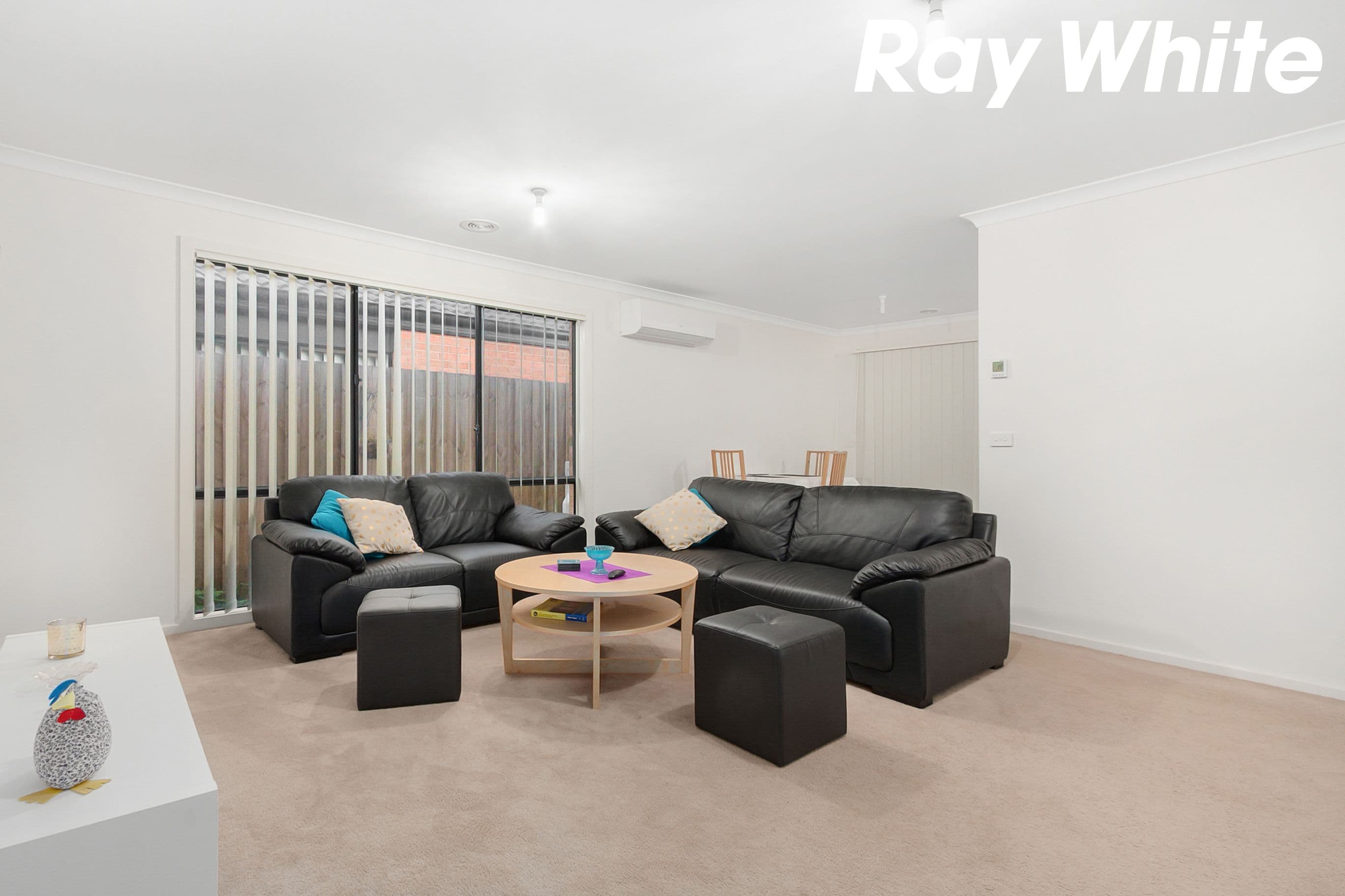 5 Melissa Way, Pakenham VIC 3810, Pakenham - Thumbnail 2