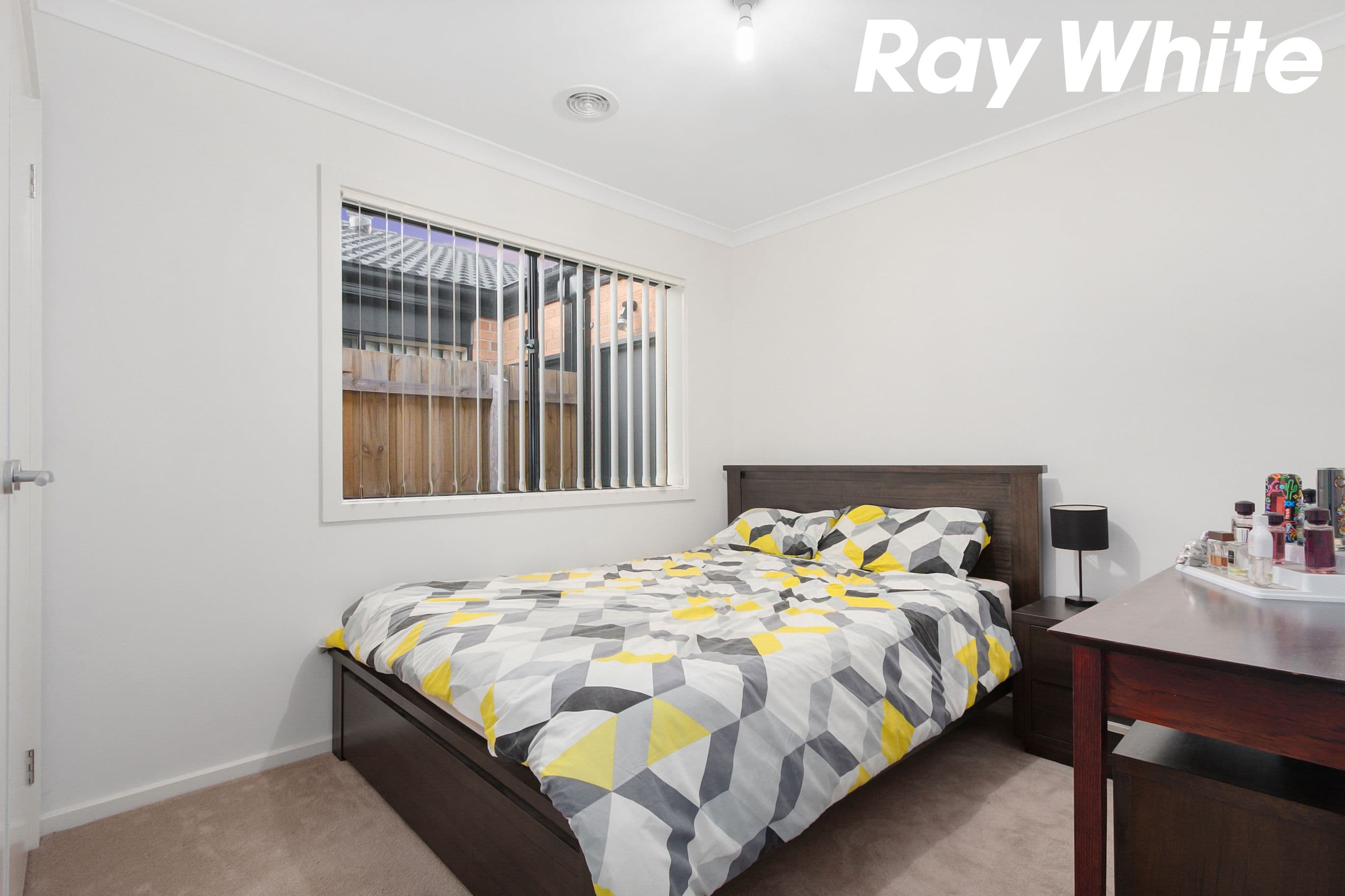 5 Melissa Way, Pakenham VIC 3810, Pakenham - Thumbnail 4