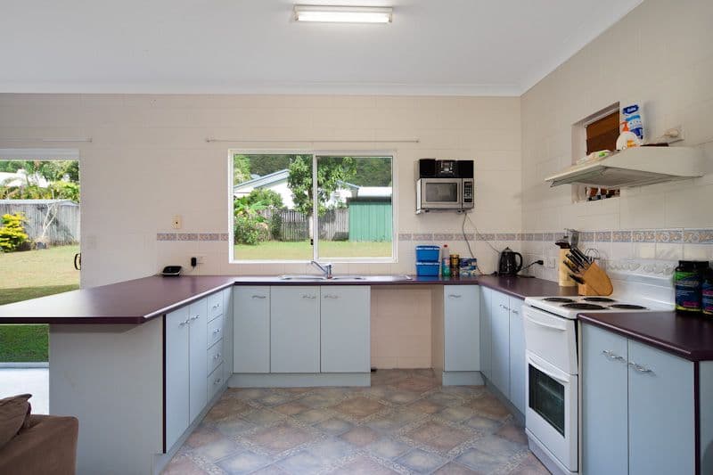 11 Palmer Street, GORDONVALE QLD 4865, Gordonvale - Thumbnail 7