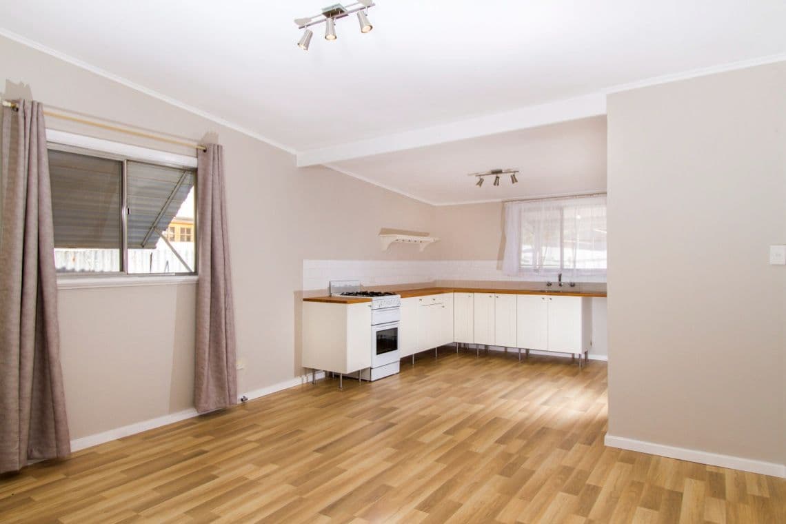 254 Cummins Street, BROKEN HILL NSW 2880, Broken Hill - Thumbnail 8