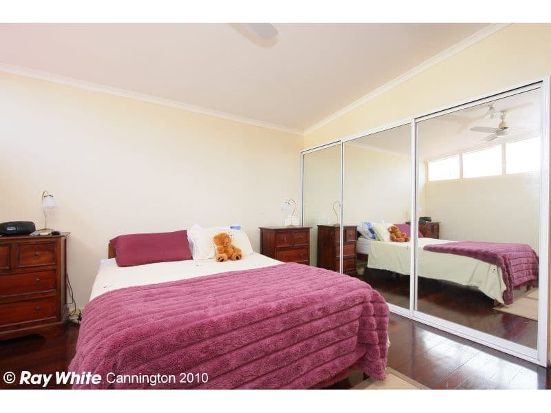 24 Sydenham Street, BECKENHAM WA 6107, Beckenham - Thumbnail 7