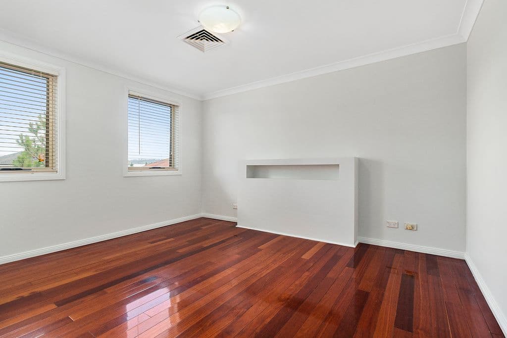 8 Stella Drive, Green Valley - Thumbnail 4