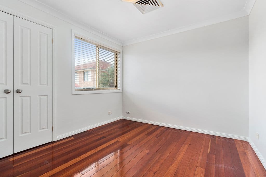 8 Stella Drive, Green Valley - Thumbnail 5