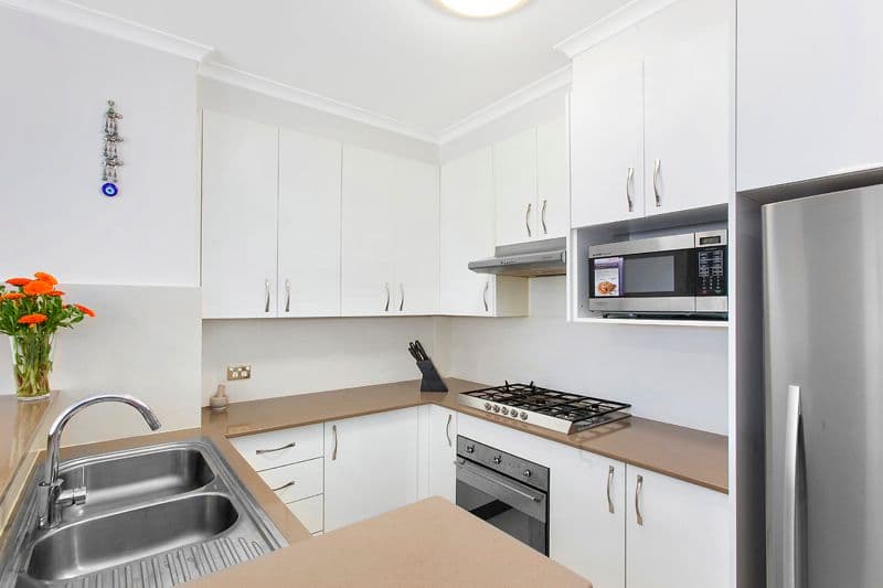 208 Pacific Highway, HORNSBY NSW 2077, Hornsby - Thumbnail 2