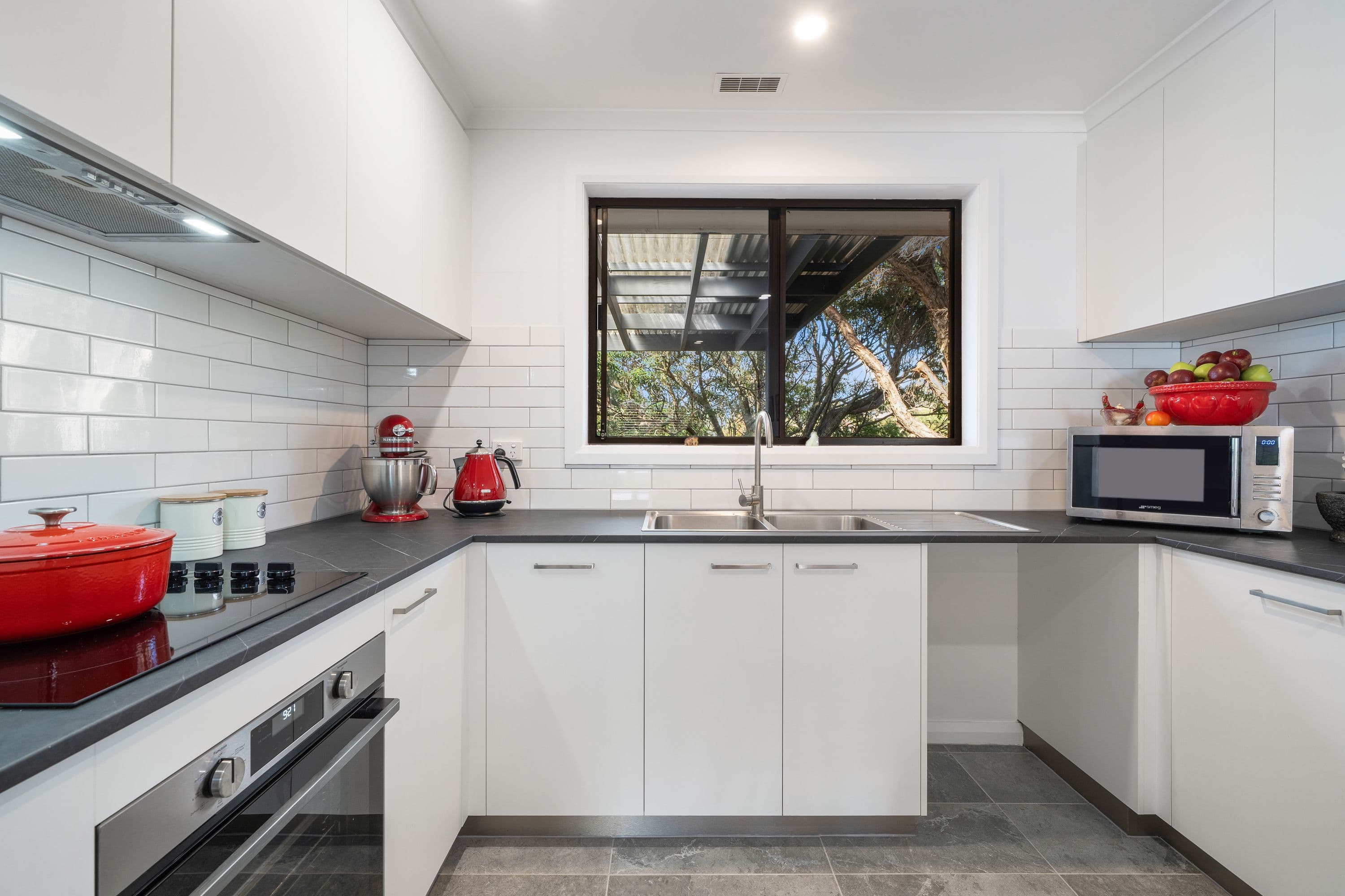 90 Jackie Howe Crescent, Macarthur ACT 2904, Macarthur - Thumbnail 3