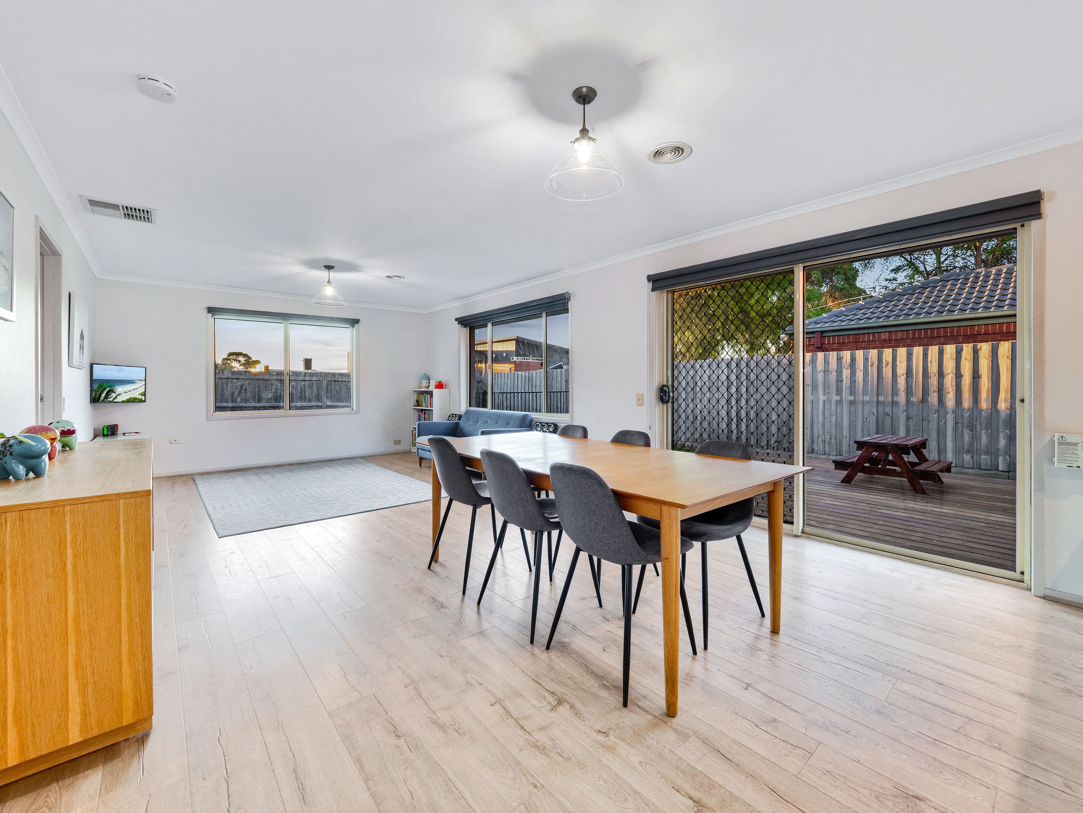 9 Scarborough Avenue, Cranbourne West VIC 3977, Cranbourne West - Thumbnail 8