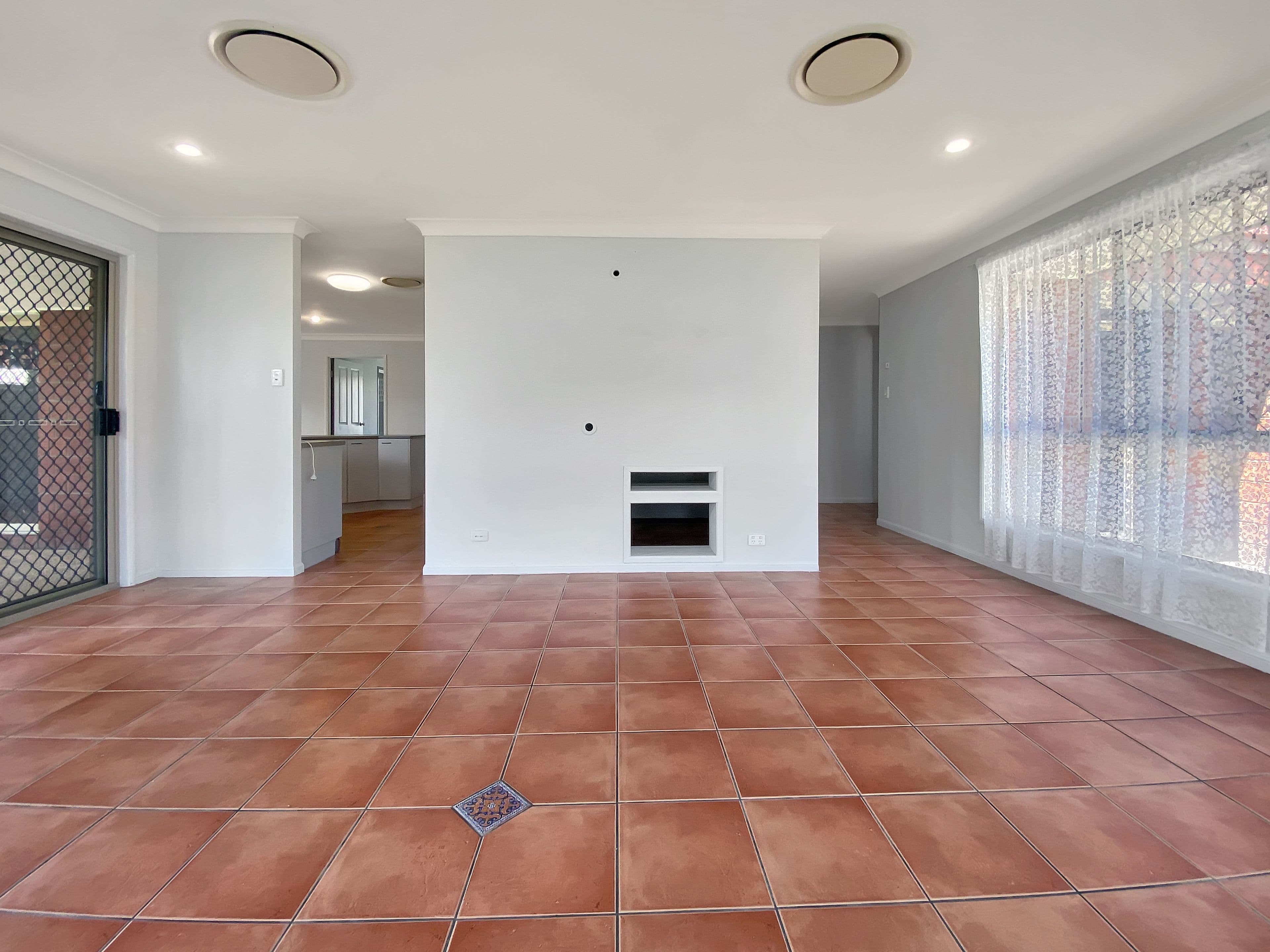 22 Michael Avenue, Sarina QLD 4737, Sarina - Thumbnail 4