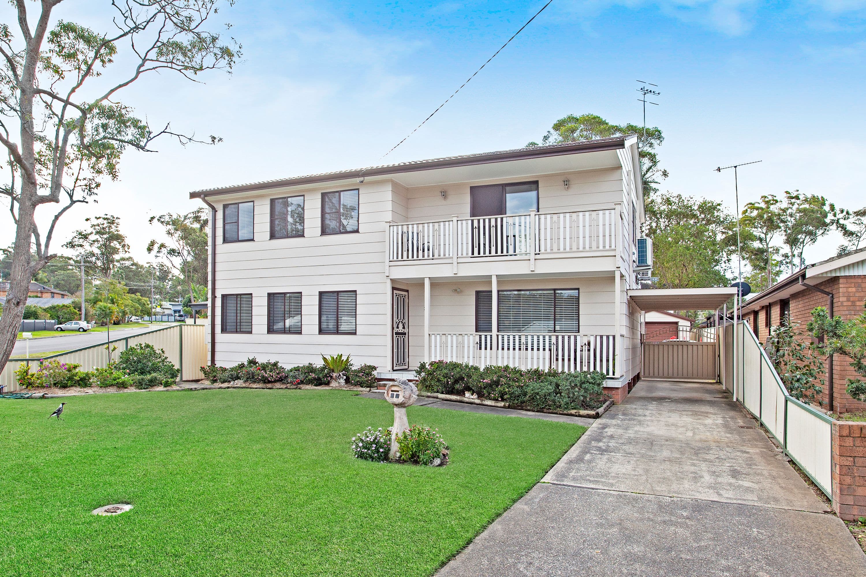 35 Jean Avenue, Berkeley Vale NSW 2261, Berkeley Vale - Thumbnail 2