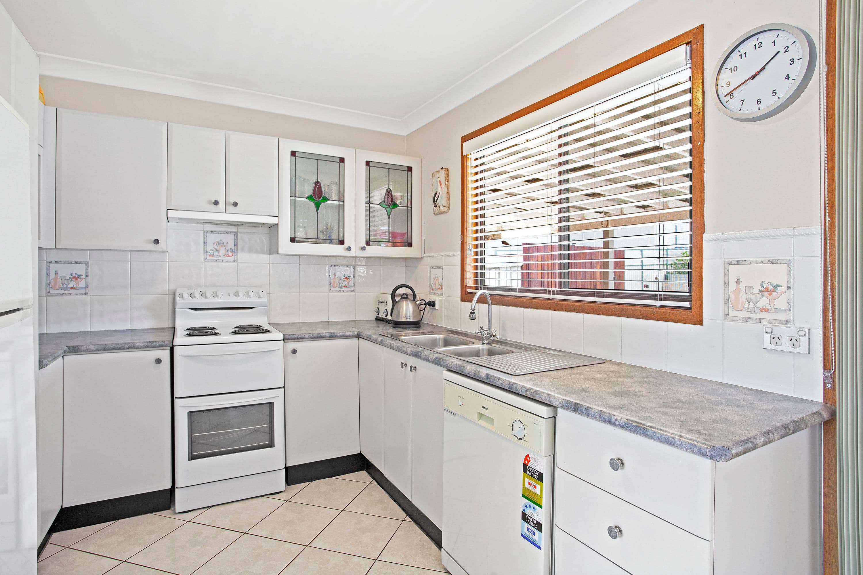 35 Jean Avenue, Berkeley Vale NSW 2261, Berkeley Vale - Thumbnail 5