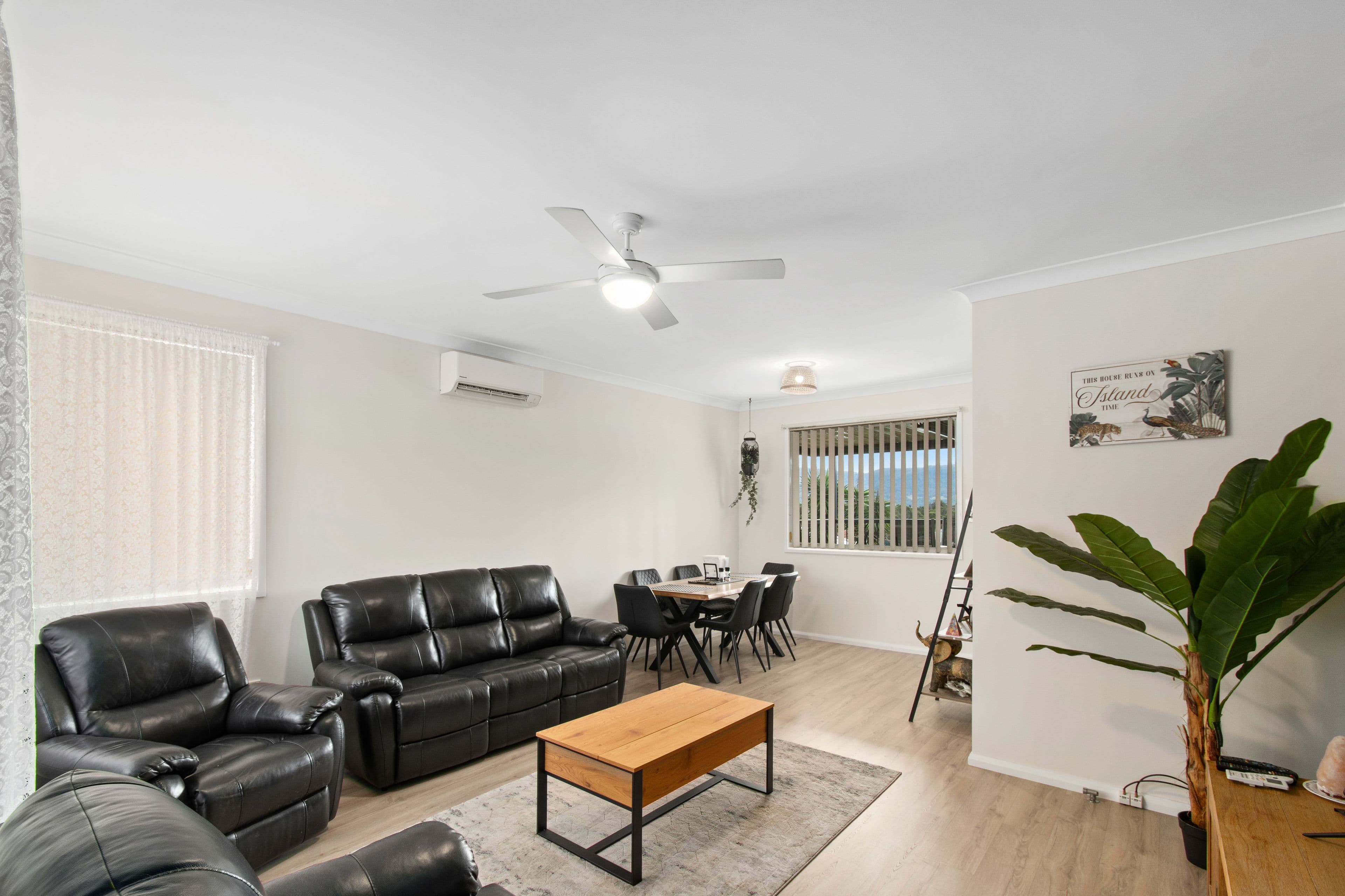 105 Lakelands Drive, Dapto NSW 2530, Dapto - Thumbnail 2