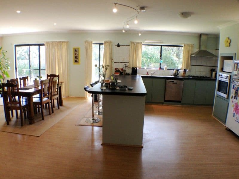 16 Kardan Way, DALYELLUP WA 6230, Dalyellup - Thumbnail 2