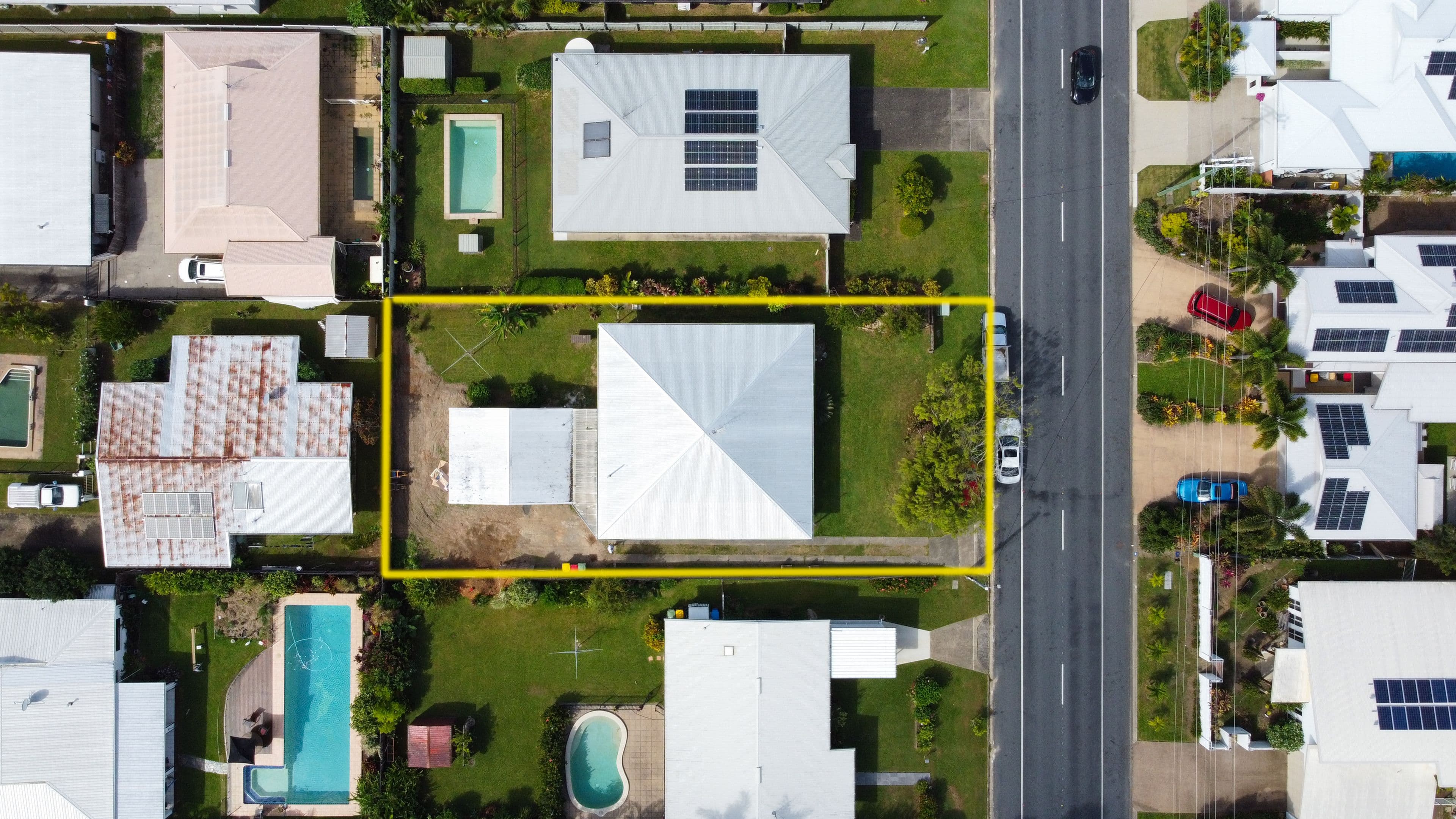 70 Veivers Road, Palm Cove QLD 4879, Palm Cove - Thumbnail 2
