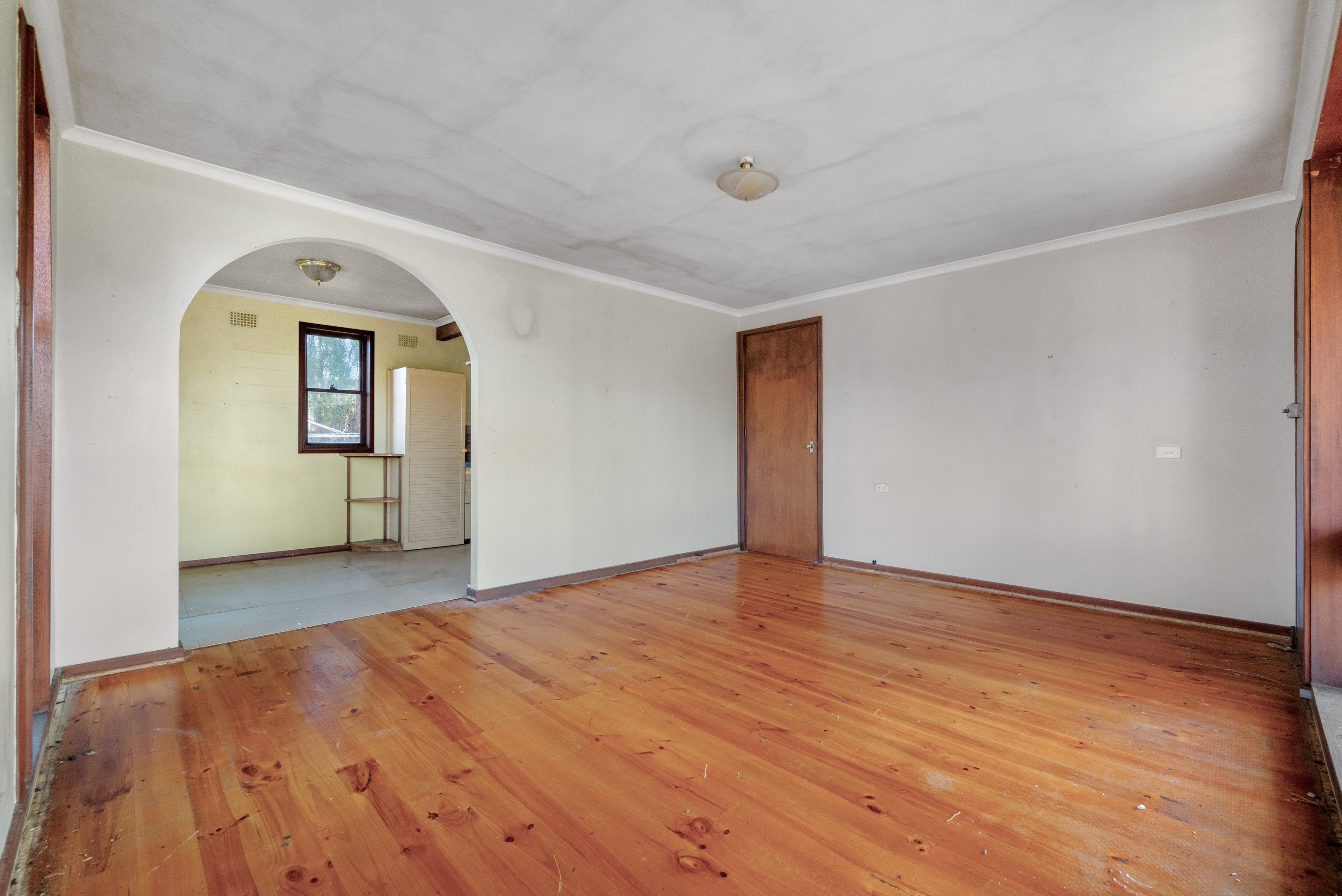 50 Peppin Crescent, Airds NSW 2560, Airds - Thumbnail 2