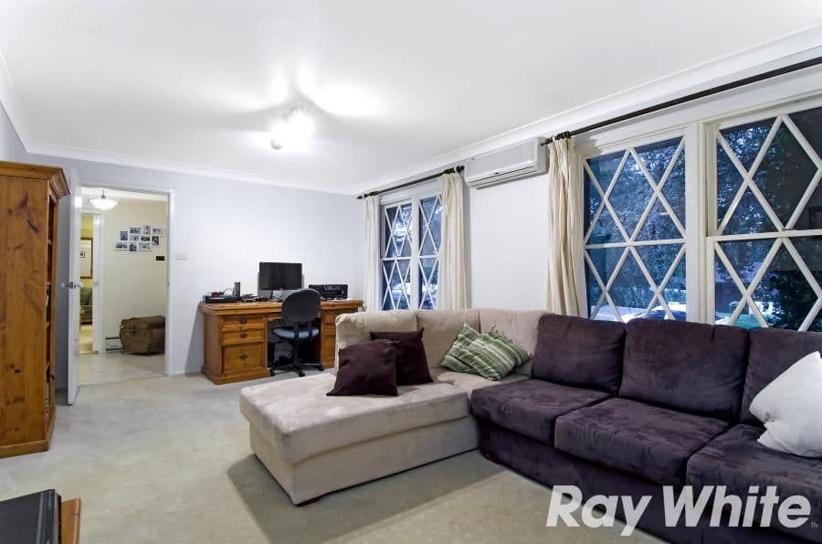 45 Fishburn Crescent, CASTLE HILL NSW 2154, Castle Hill - Thumbnail 3