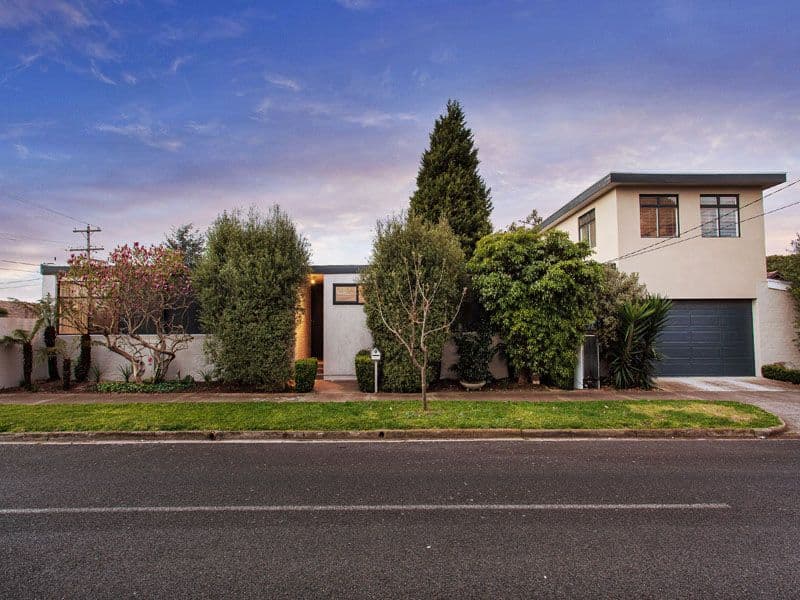 48 Worthing Road, MOORABBIN VIC 3189, Moorabbin - Thumbnail 2
