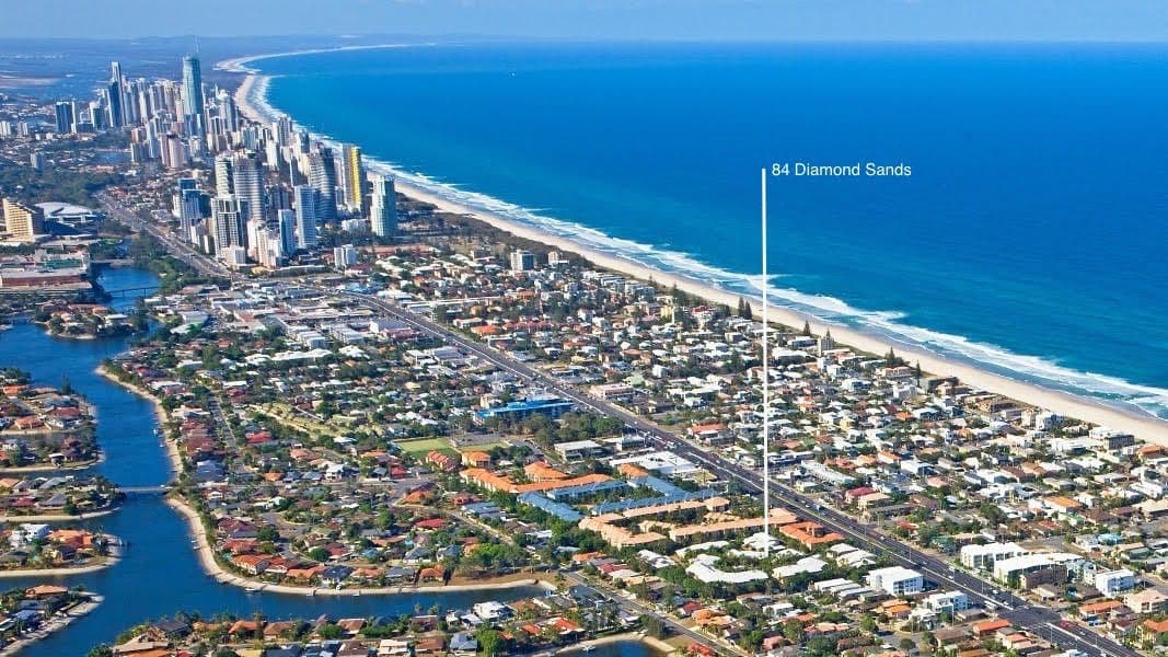 2320 "Diamond Sands" Gold Coast Highway, Mermaid Beach QLD 4218, Mermaid Beach - Thumbnail 2