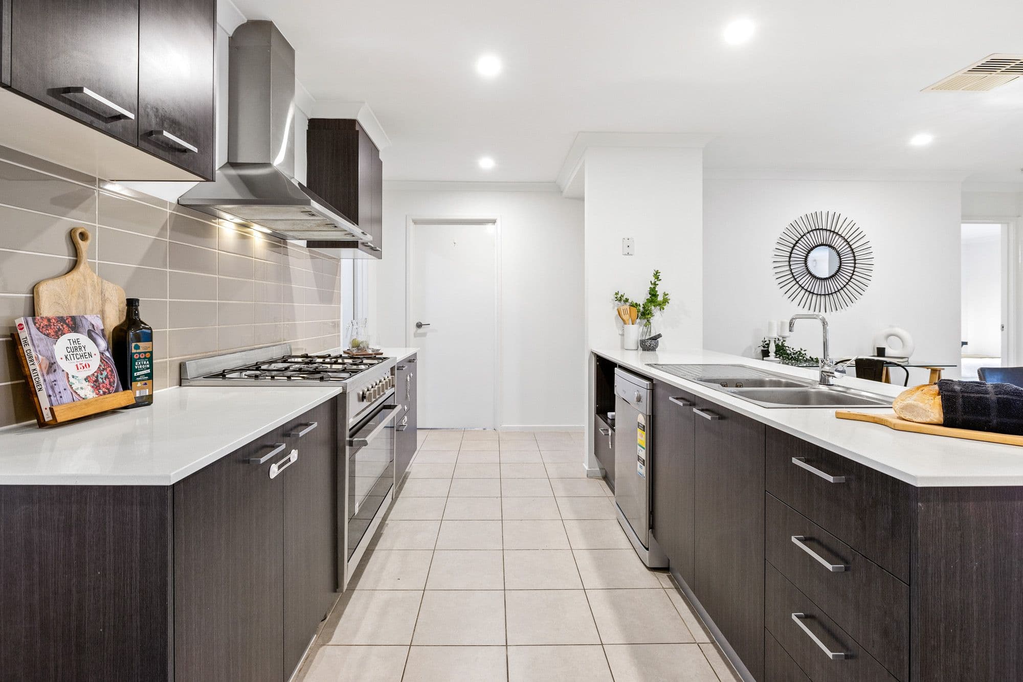 7 Mermaid Crescent, Wyndham Vale VIC 3024, Wyndham Vale - Thumbnail 6