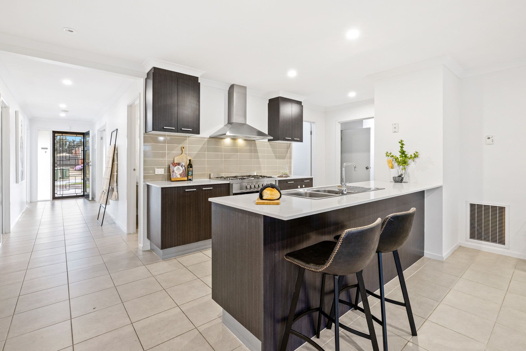 7 Mermaid Crescent, Wyndham Vale VIC 3024, Wyndham Vale - Thumbnail 7
