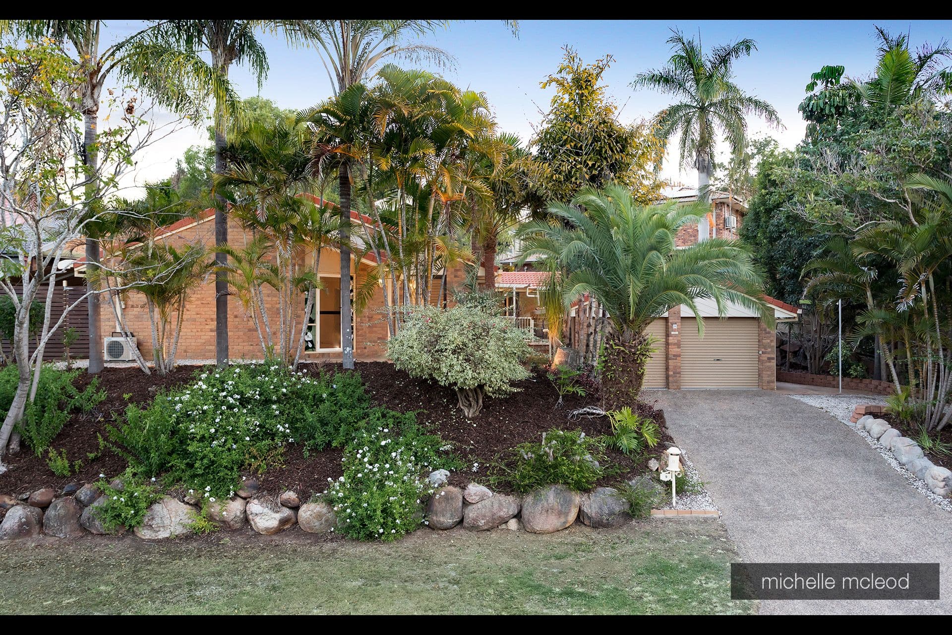 9 Diamantina Street, Chapel Hill QLD 4069, Chapel Hill - Image 1