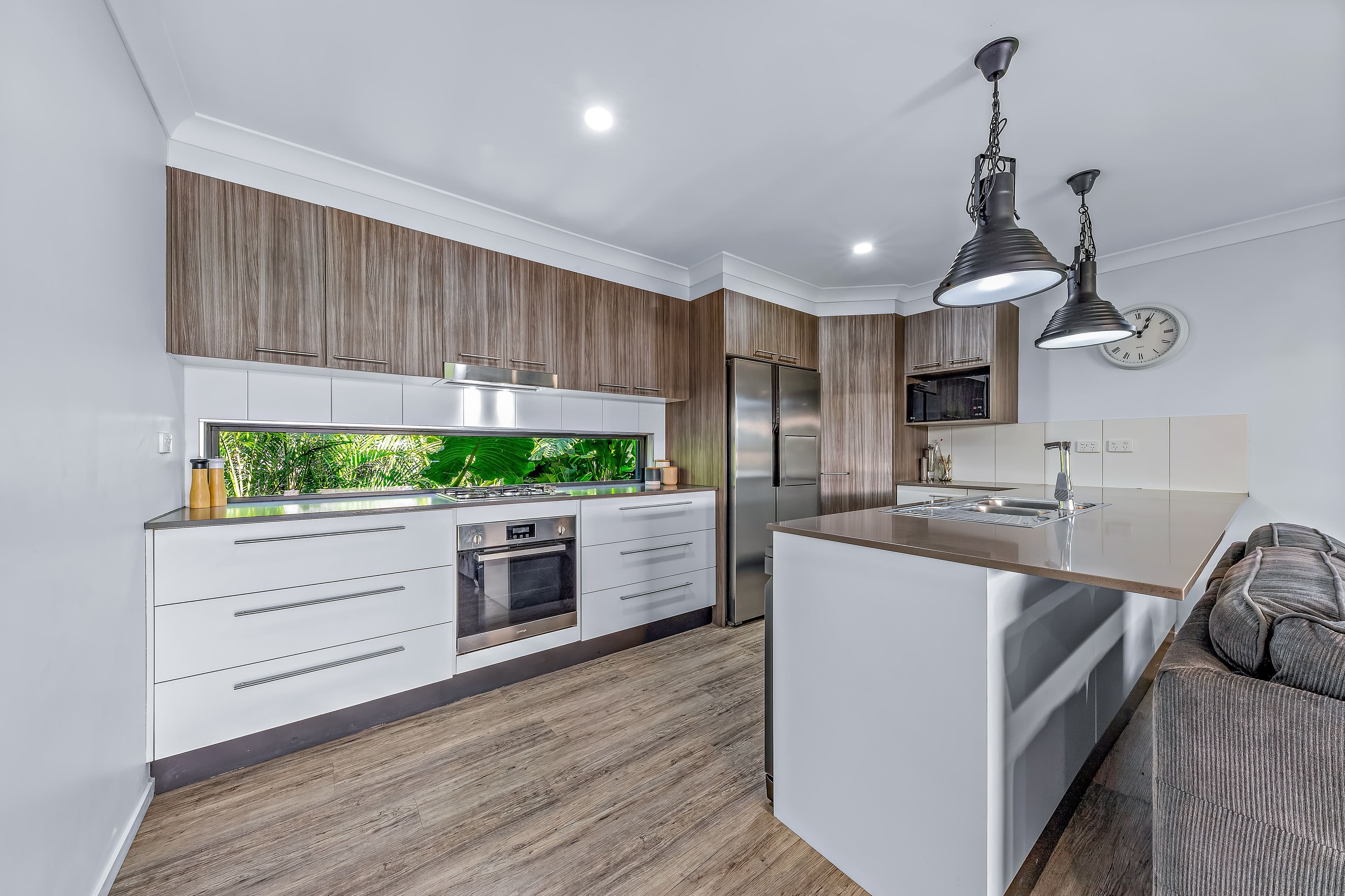 14 Pearl Street, Cannonvale QLD 4802, Cannonvale - Thumbnail 3