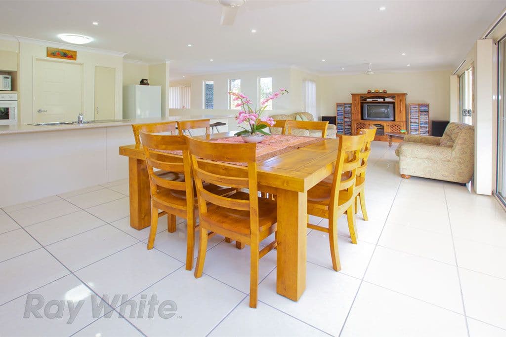 5 Waterside Drive, SPRINGFIELD LAKES QLD 4300, Springfield Lakes - Thumbnail 5