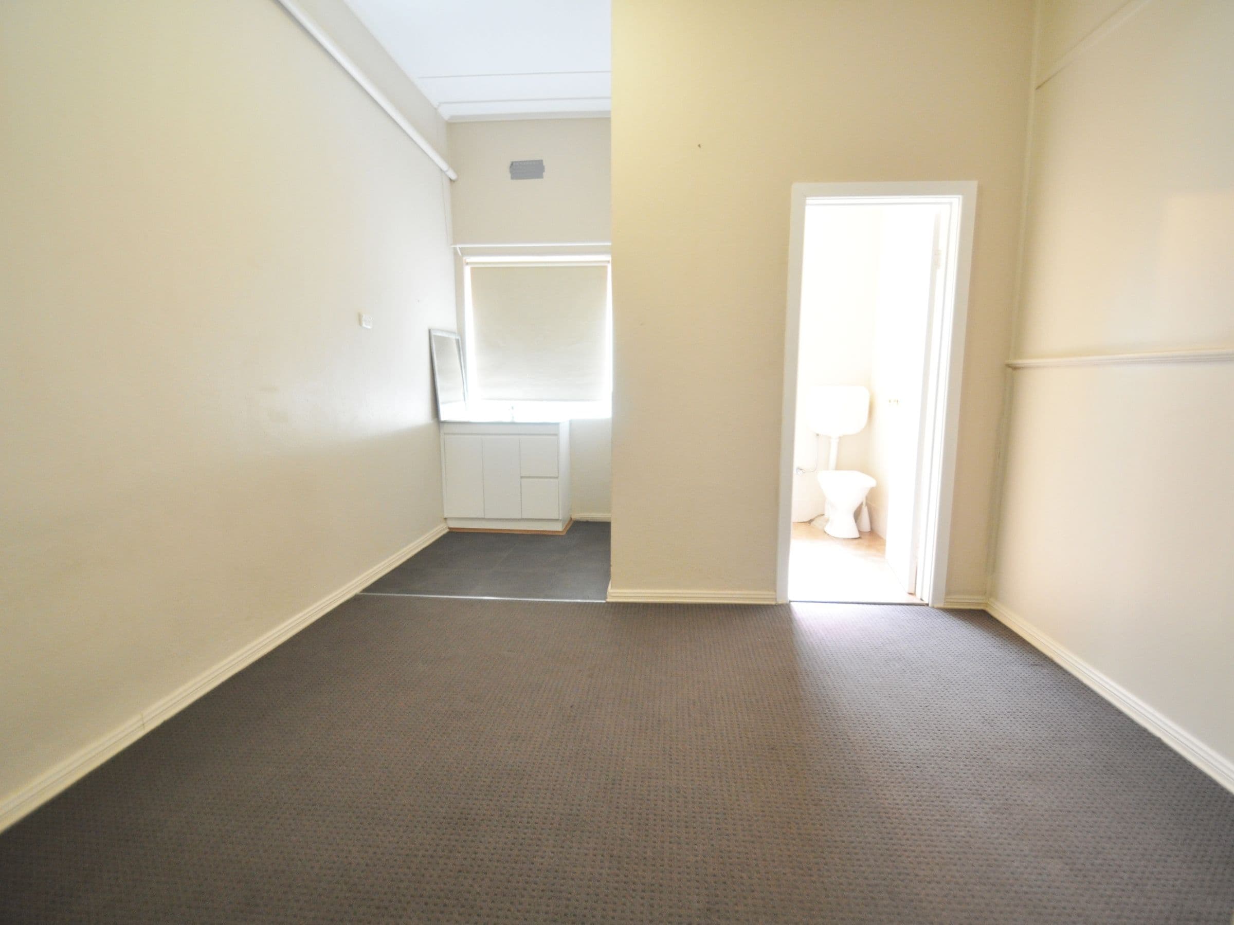 140 Broadway Street, Junee - Thumbnail 5