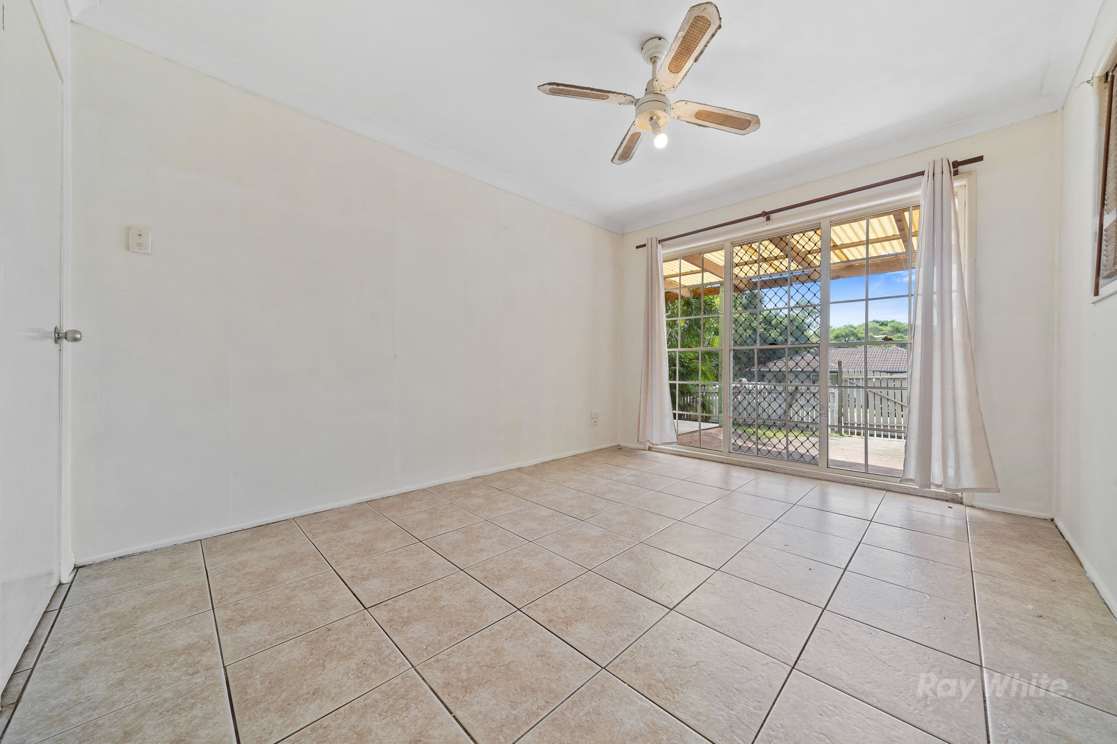 27 Andella Street, Woodridge QLD 4114, Woodridge - Thumbnail 5