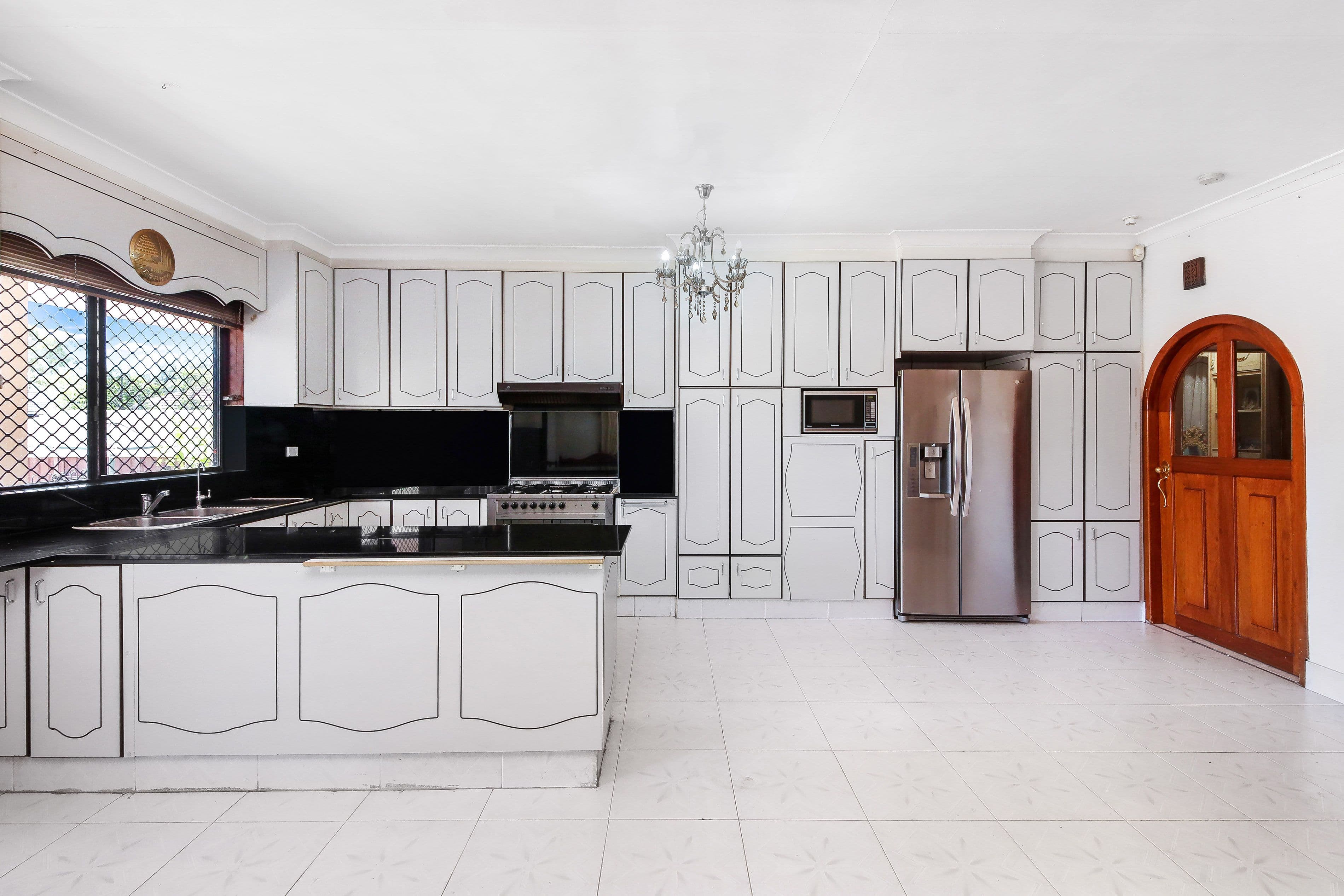 2 Wiley Avenue, Greenacre NSW 2190, Greenacre - Thumbnail 4