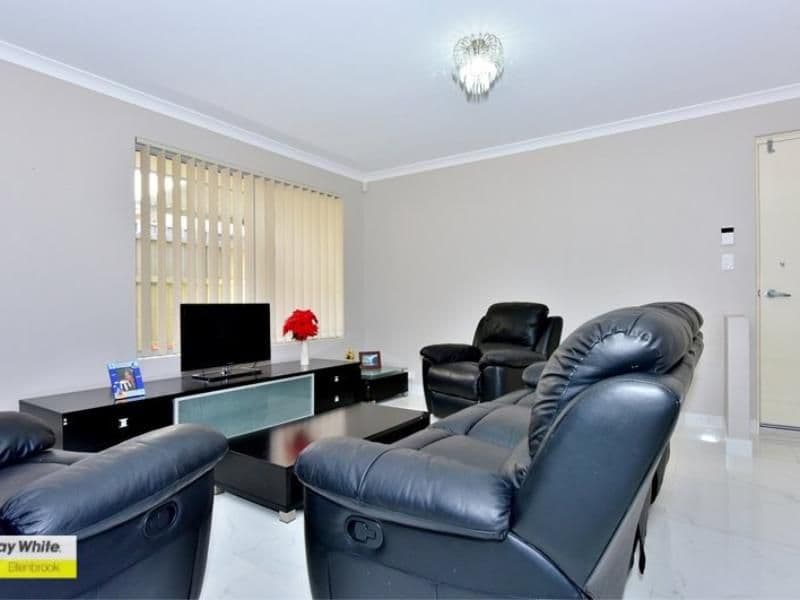 95 Brixton Crescent, Ellenbrook WA 6069, Ellenbrook - Thumbnail 3