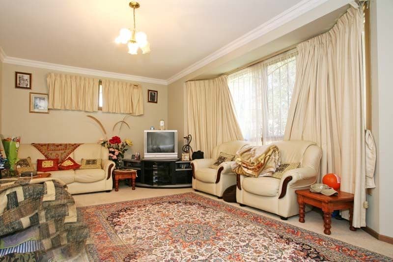 6 Lalwa Street, BLACKBURN VIC 3130, Blackburn - Thumbnail 3