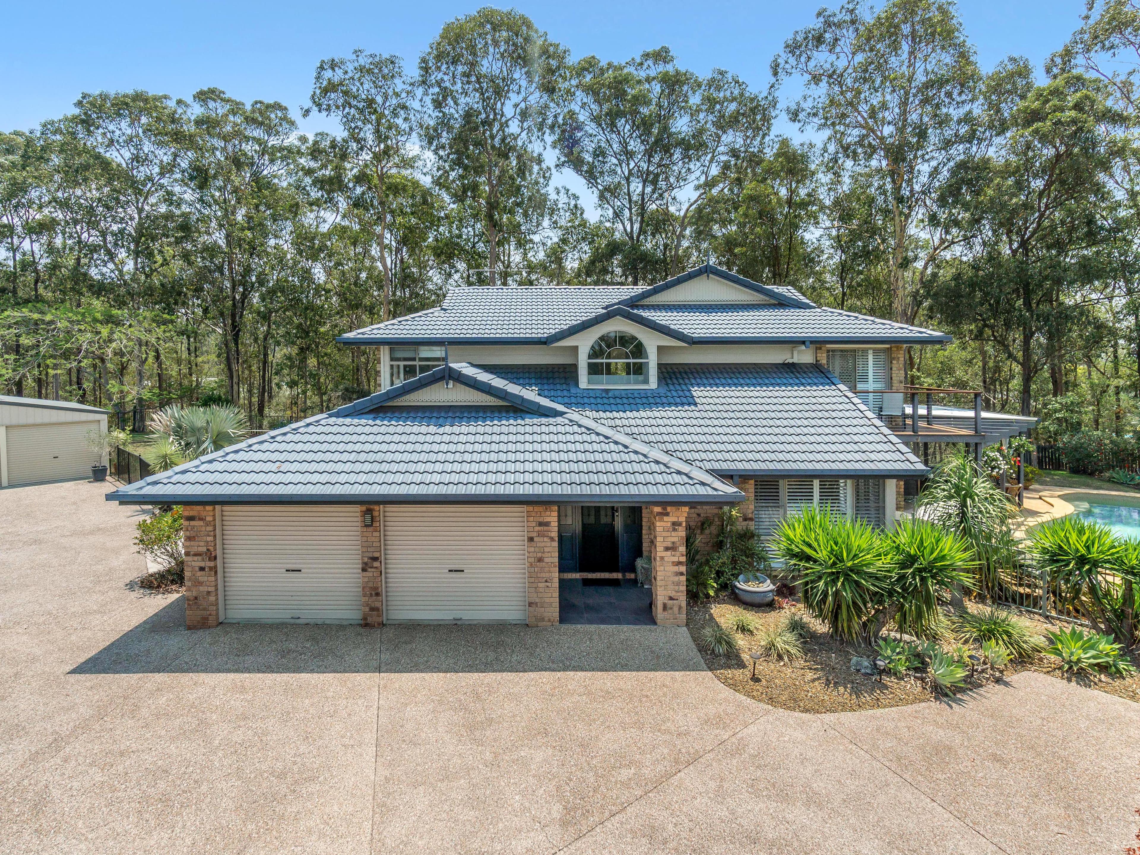 4 Mounteford Place, Albany Creek QLD 4035, Albany Creek - Image 1