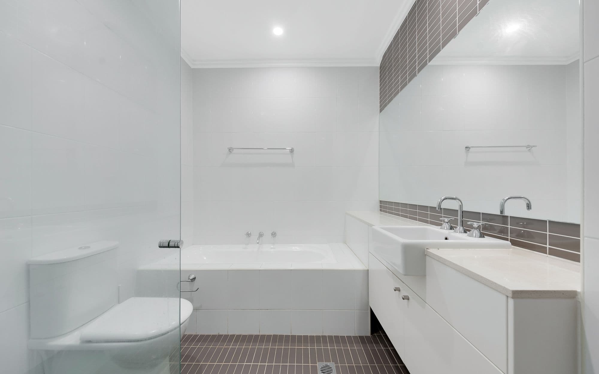 2-4 Parc Guell Drive, Campbelltown NSW 2560, Campbelltown - Thumbnail 7