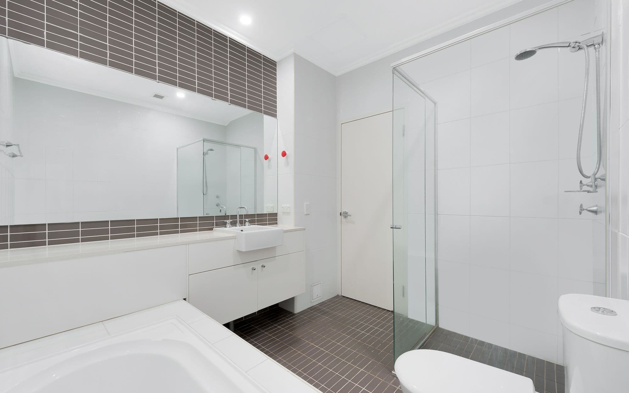 2-4 Parc Guell Drive, Campbelltown NSW 2560, Campbelltown - Thumbnail 8