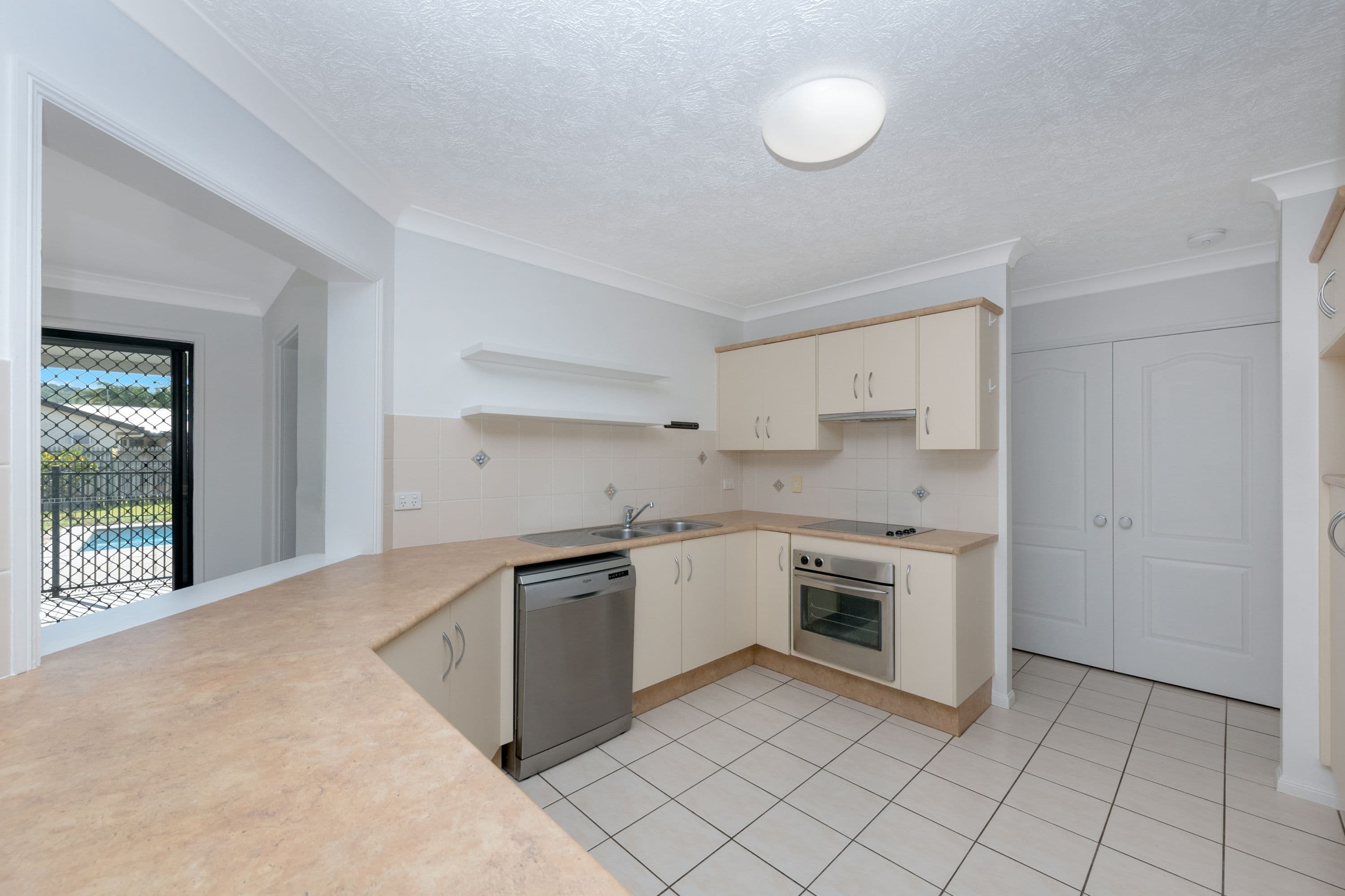 87 Squires Crescent, Kirwan QLD 4817, Kirwan - Thumbnail 4
