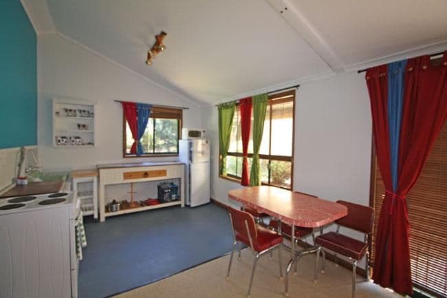 127 Ellendon Street, BUNGENDORE NSW 2621, Bungendore - Thumbnail 4