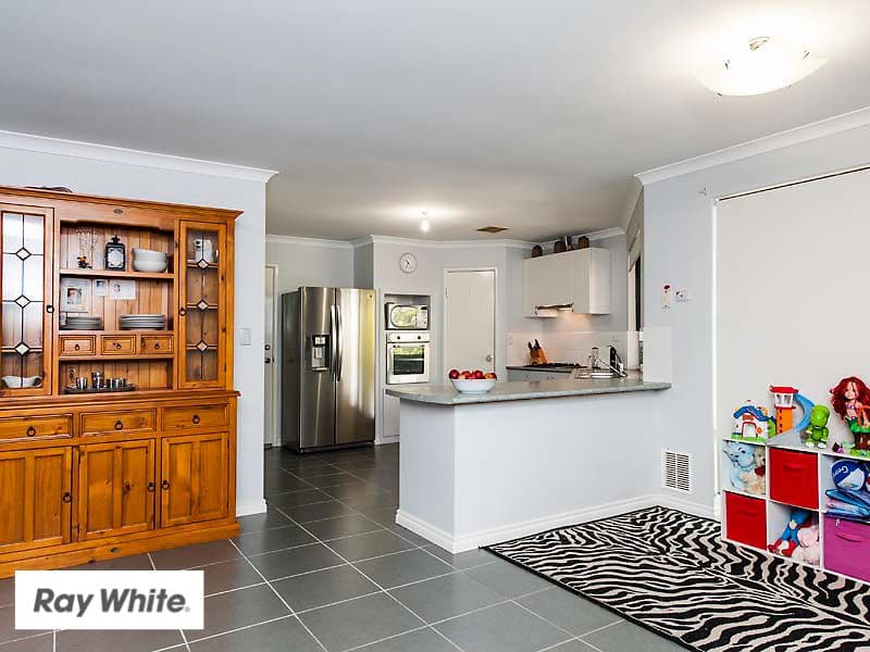 28 Farmaner Parkway, Ellenbrook WA 6069, Ellenbrook - Thumbnail 6